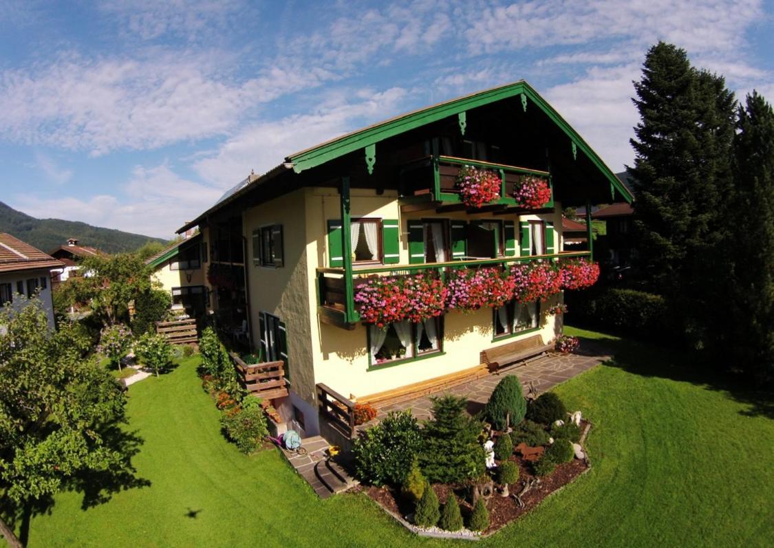 Haus Schoeneck - Chiemgau Karte انزل المظهر الخارجي الصورة